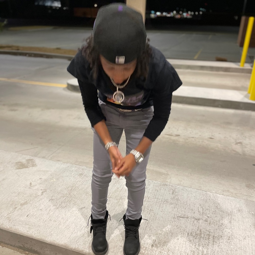 Meet your Posher, Riya